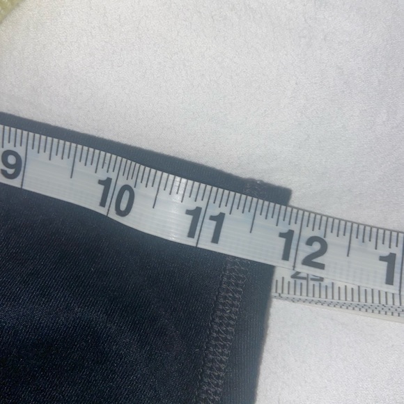 Lululemon Print Leggings - Picture 6 of 6